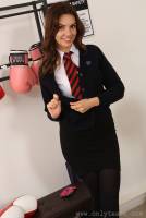 [Image: mhsaizdo9xiq_t.jpg]