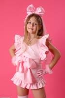 [Image: 5vrr7xs3on3r_t.jpg]