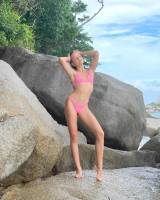 [Image: m84c2rwe138l_t.jpg]