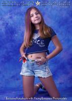 [Image: rk3uighuurzw_t.jpg]