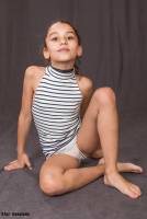 [Image: sz2c3b7jd9ix_t.jpg]