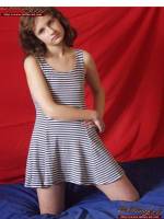 [Image: 4d6dlelg7j4m_t.jpg]