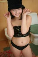 [Image: g6jtzkb5ths0_t.jpg]