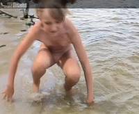 [Image: itze032lzonf_t.jpg]