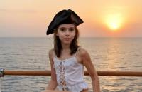 [Image: montntbmcdc5_t.jpg]