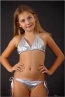 [Image: orzeujjykb8c_t.jpg]