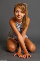 [Image: s20nptx19g9t_t.jpg]