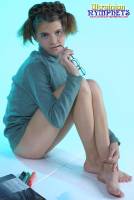 [Image: t4lbz5n9ckq8_t.jpg]