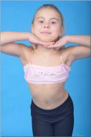 [Image: umuu8uwzxh00_t.jpg]