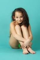 [Image: ygbl39loz7qb_t.jpg]