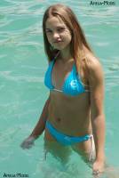 [Image: h2mwn7dmyk77_t.jpg]