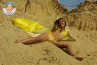 [Image: 9d2dfv46li82_t.jpg]