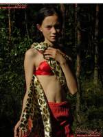 [Image: n1uzysvv323l_t.jpg]