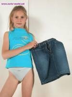 [Image: z4r1fm3i8vxh_t.jpg]