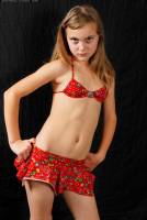 [Image: ahb5myvanumi_t.jpg]