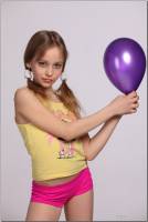 [Image: deipeiqbbbdt_t.jpg]