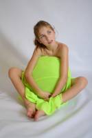 [Image: e5q3lhehyert_t.jpg]