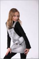 [Image: eyikq7qc069r_t.jpg]