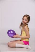 [Image: gqcdkvrucz02_t.jpg]