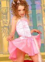 [Image: jlf404odhmo8_t.jpg]