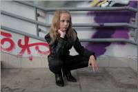 [Image: kxp9ux05uzye_t.jpg]