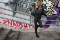 [Image: psez8eu9yrvp_t.jpg]