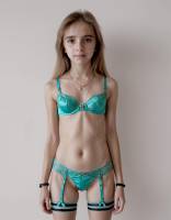 [Image: r4fzommb98pd_t.jpg]