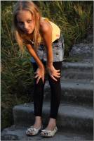 [Image: u8f291swwzvb_t.jpg]