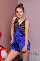 [Image: 9dl9qa9zy6s0_t.jpg]