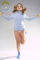 [Image: ew1yfaj746s6_t.jpg]