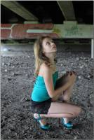 [Image: oy2j6y2iy3i3_t.jpg]