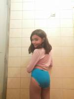 [Image: yrz7srfpymne_t.jpg]