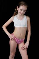 [Image: zs3zcypegrf9_t.jpg]